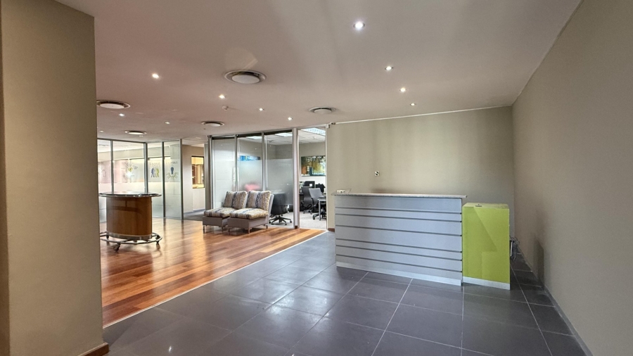 To Let Commercial Property for Rent in De Waterkant Western Cape